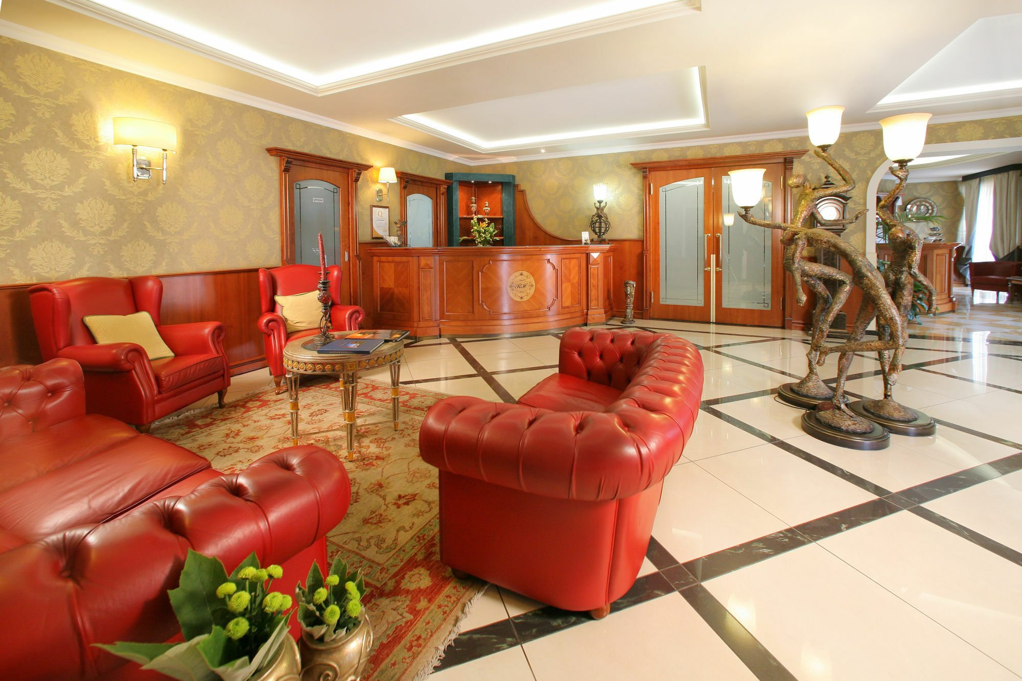 Regent Beach Hotel & Apartments 雷焦卡拉布里亚 外观 照片